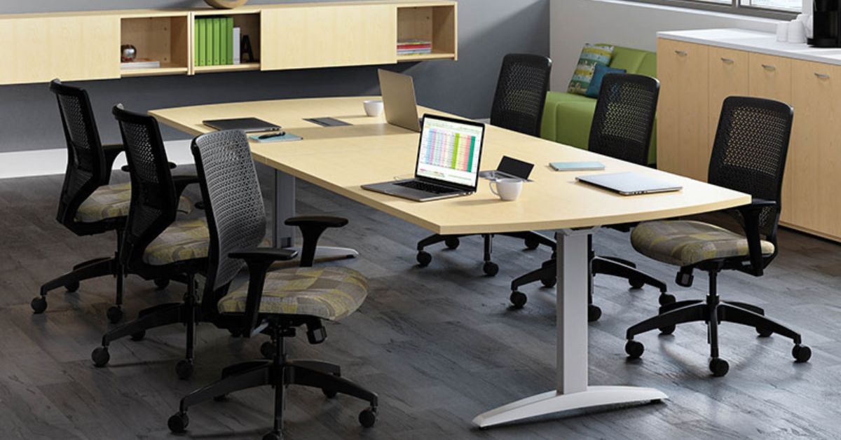 Tips for Making Small Conference Rooms Feel Spacious