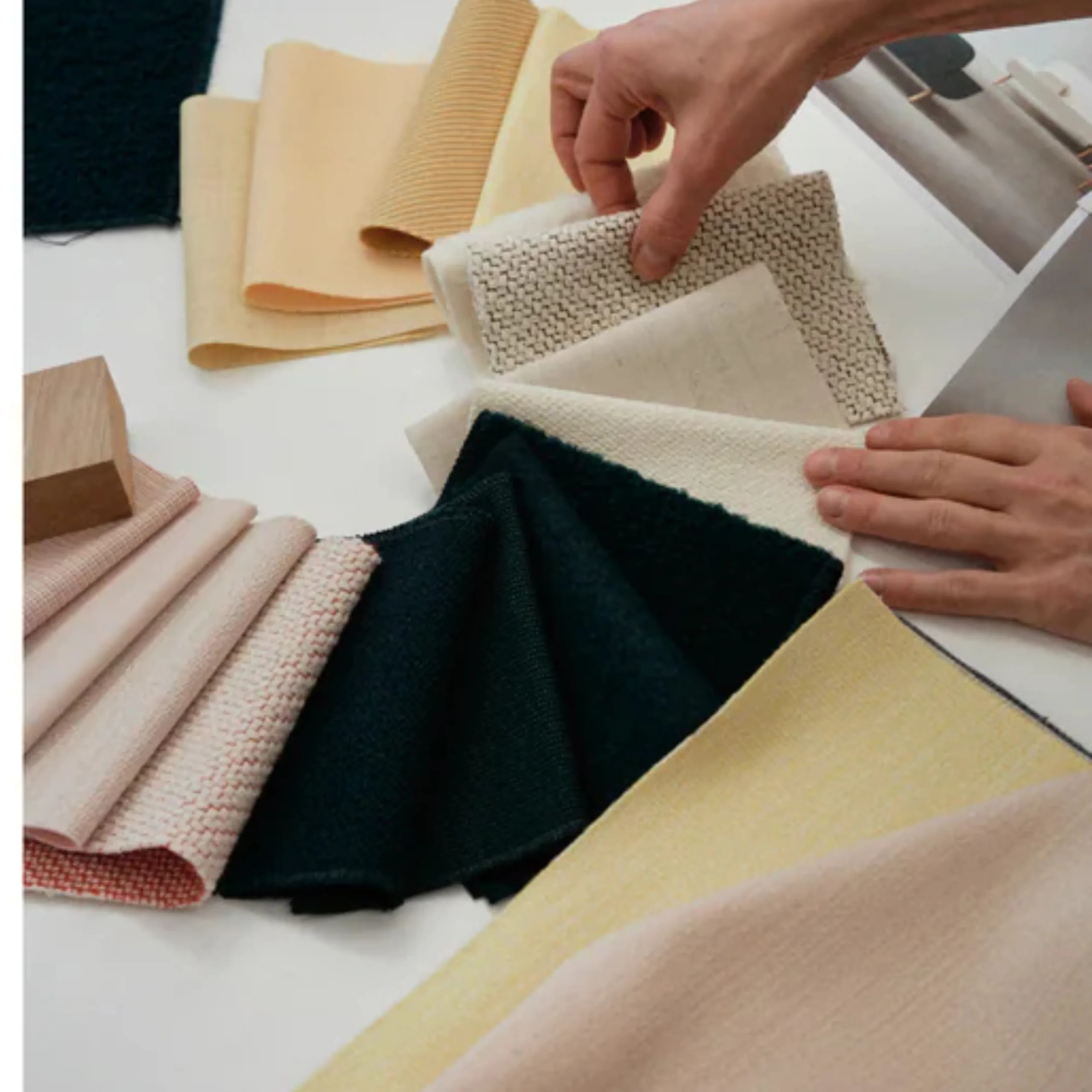 Image gallery marquee