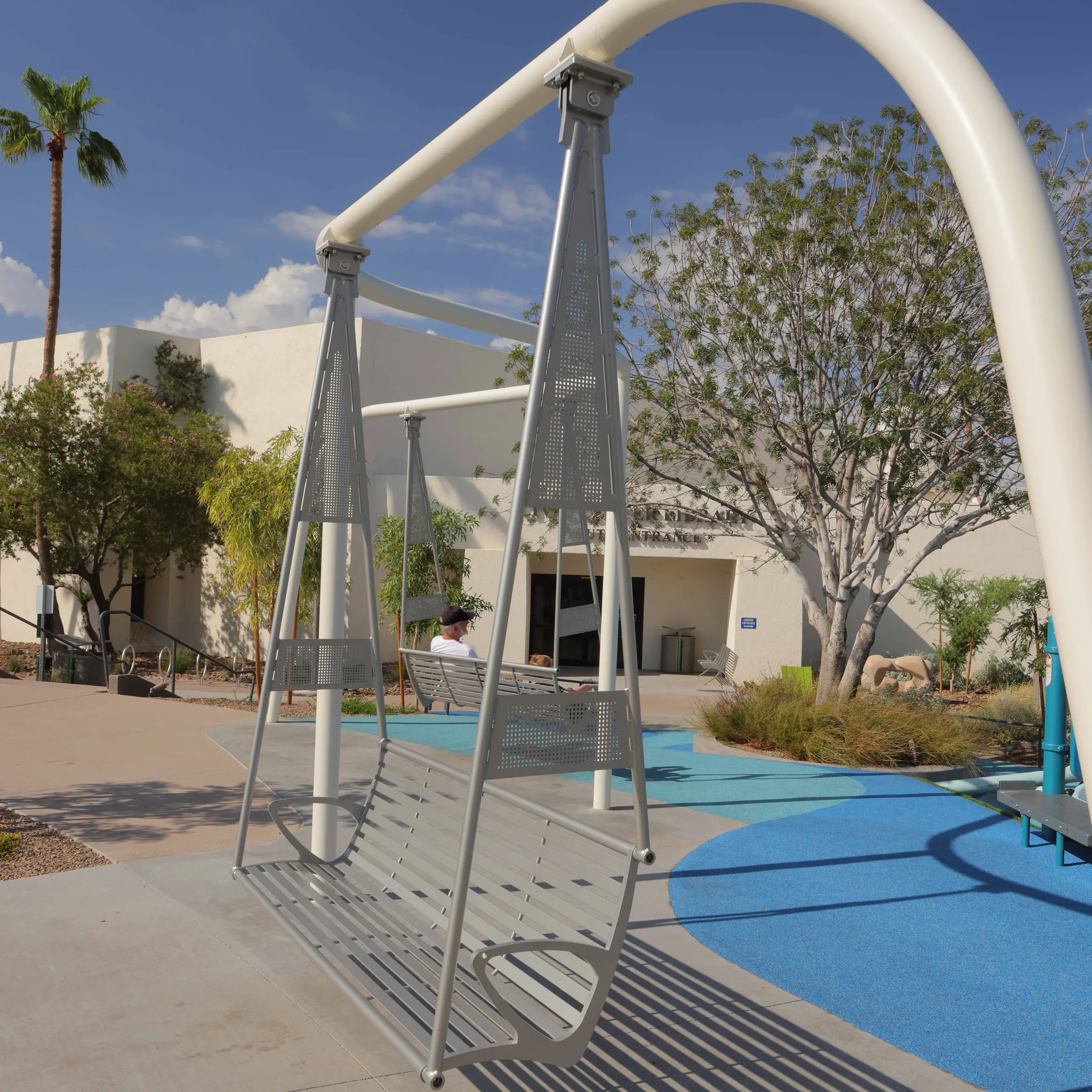 Image gallery marquee